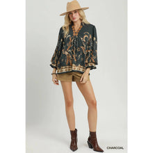 Load image into Gallery viewer, Paisley Border Print Blouse