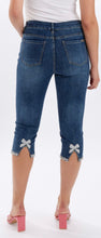 Load image into Gallery viewer, Frank Lyman 246271U Denim Crop w/Pearl detail
