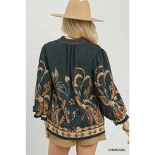 Load image into Gallery viewer, Paisley Border Print Blouse