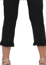 Load image into Gallery viewer, Lior Fly Ruffle Capri