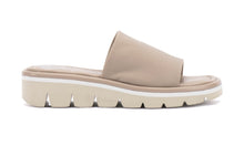 Load image into Gallery viewer, Vince Camuto Abrelyn