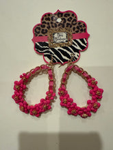 Load image into Gallery viewer, Diva Teardrop Ribbon/Flower Earring
