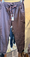 Load image into Gallery viewer, Look Mode Jegging w/Ribbon
