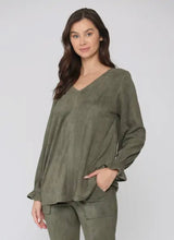 Load image into Gallery viewer, Joh Abigail Stretch Suede Top

