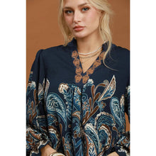 Load image into Gallery viewer, Paisley Border Print Blouse

