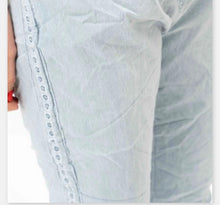 Load image into Gallery viewer, Look Mode 50101Jegging W/Lace Detail
