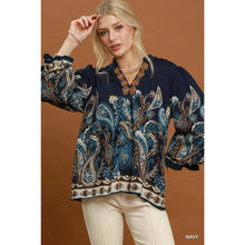 Load image into Gallery viewer, Paisley Border Print Blouse
