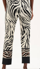 Load image into Gallery viewer, Joseph Ribkoff 262206 Pant
