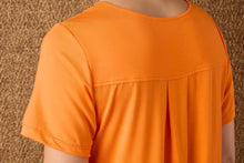 Load image into Gallery viewer, Coco &amp; Carmen Pleat Back Tee
