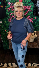 Load image into Gallery viewer, Tru Luxe T36363TM Popover with Denim Sleeves

