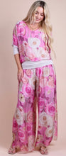 Load image into Gallery viewer, Gigi Moda 2184BB Jasmin Bloom Brushstroke Slit Pant
