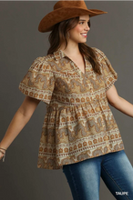 Load image into Gallery viewer, Umgee R9043 Mixed Animal Print Top
