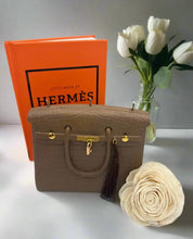 Load image into Gallery viewer, AromaLisa Iconic Collection Purse
