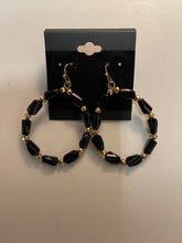 Load image into Gallery viewer, Diva Oval Hoop Earrings with Iridescent Beads W/Gold Beads between
