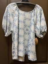 Load image into Gallery viewer, Tru Luxe T26214BM Top

