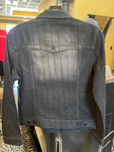 Load image into Gallery viewer, Liverpool LM1004R8 Classic Jean Jacket
