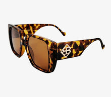 Load image into Gallery viewer, Brianna Cannon Sunglass
