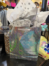 Load image into Gallery viewer, Gift Bags Metallic W/Tissue
