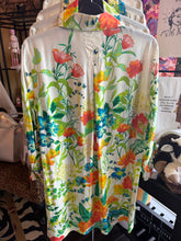 Load image into Gallery viewer, John Mark J25635BM Tunic
