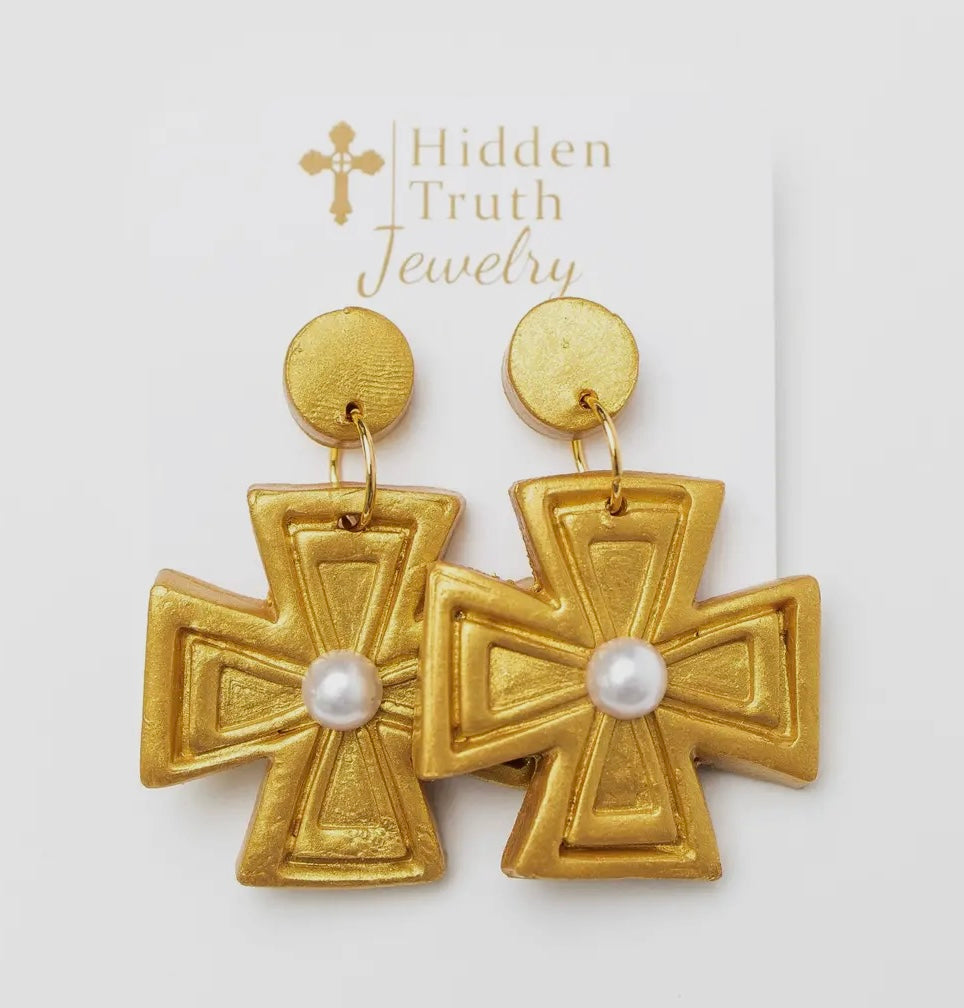 The Hidden Truth Anna Pearl & Cross Earring