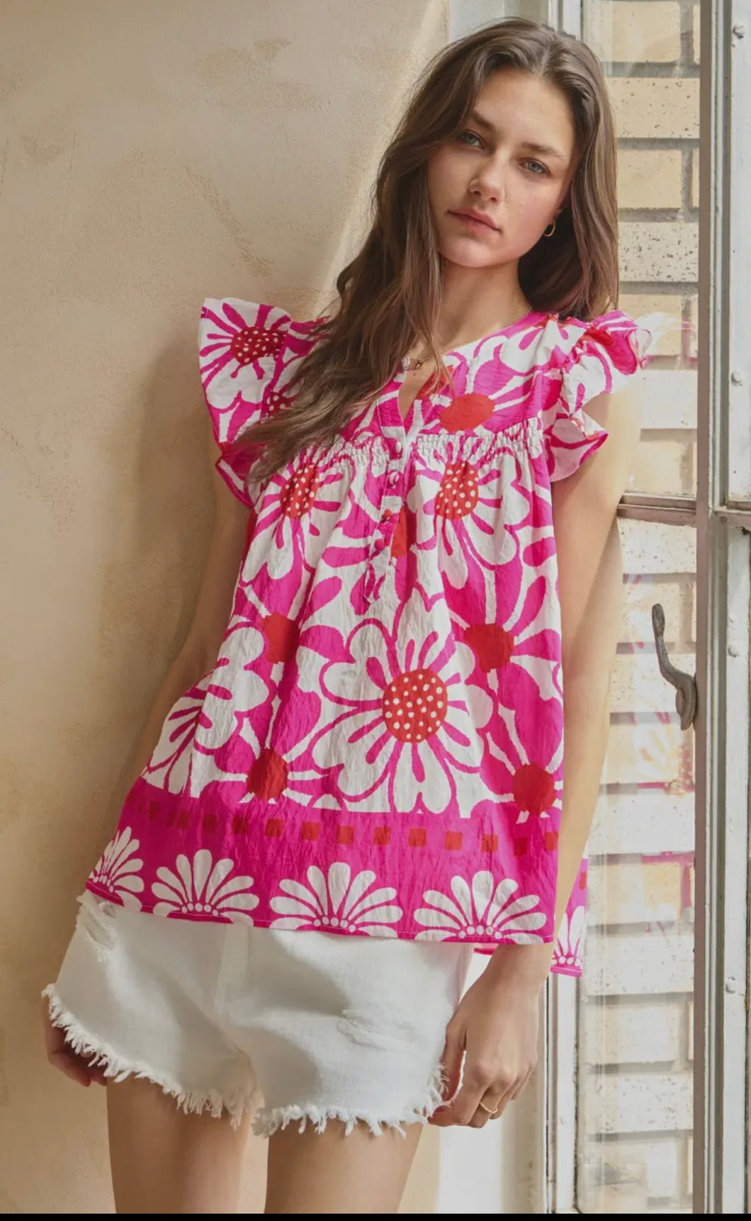 Border Printed Blouse W/Flutter Sleeve