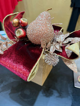 Load image into Gallery viewer, Lux Christmas Candles
