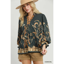 Load image into Gallery viewer, Paisley Border Print Blouse
