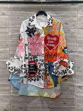 Load image into Gallery viewer, Loowie ZOSH2WH Beach Scene Print Shirt
