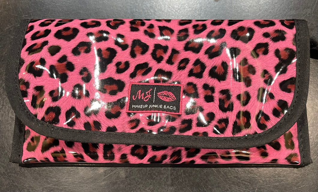 Makeup Junkie Pink Leopard Sunglass